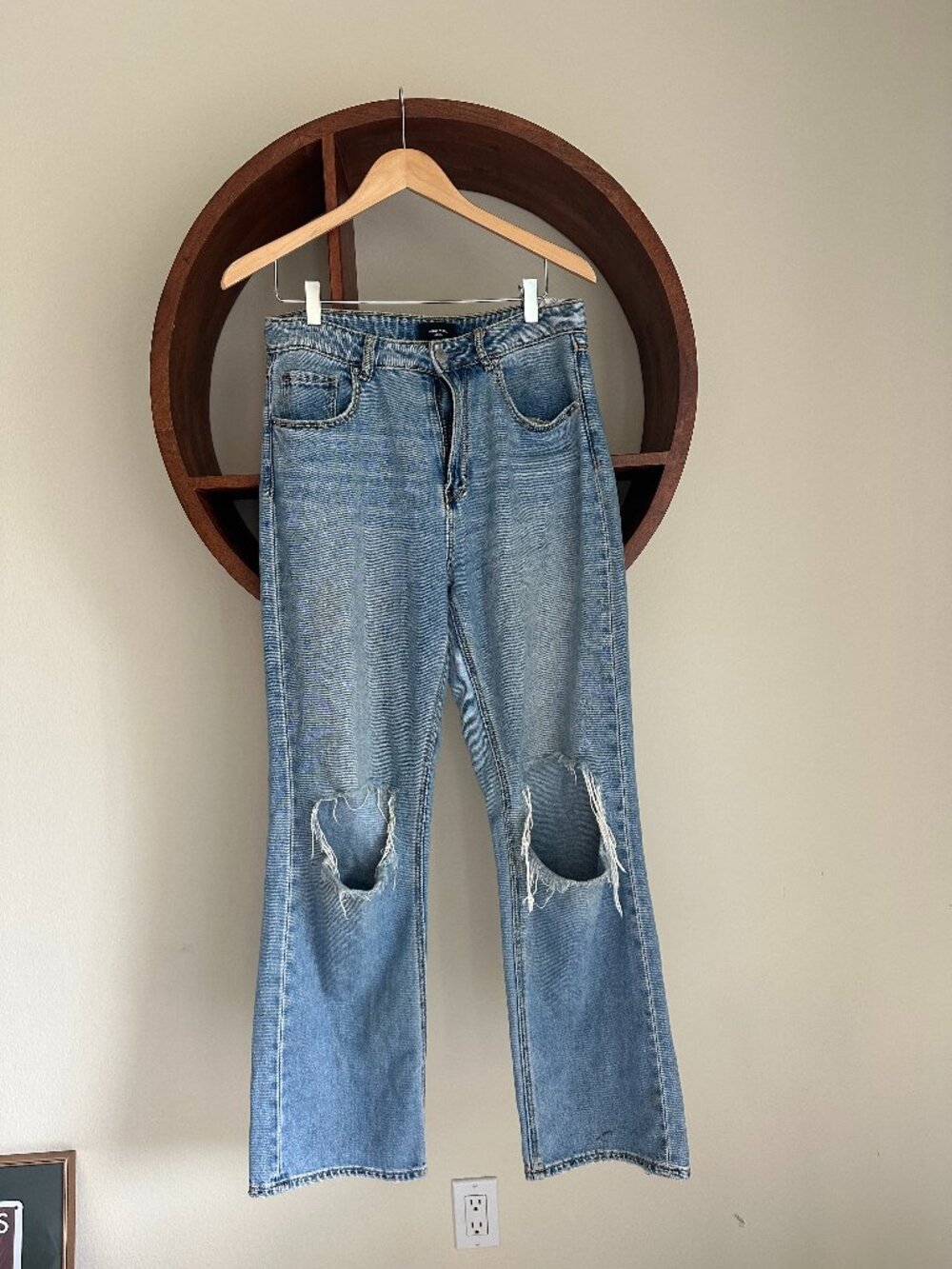 Vero Moda Kithy High Rise Straight Jeans Light Wash Distressed 30